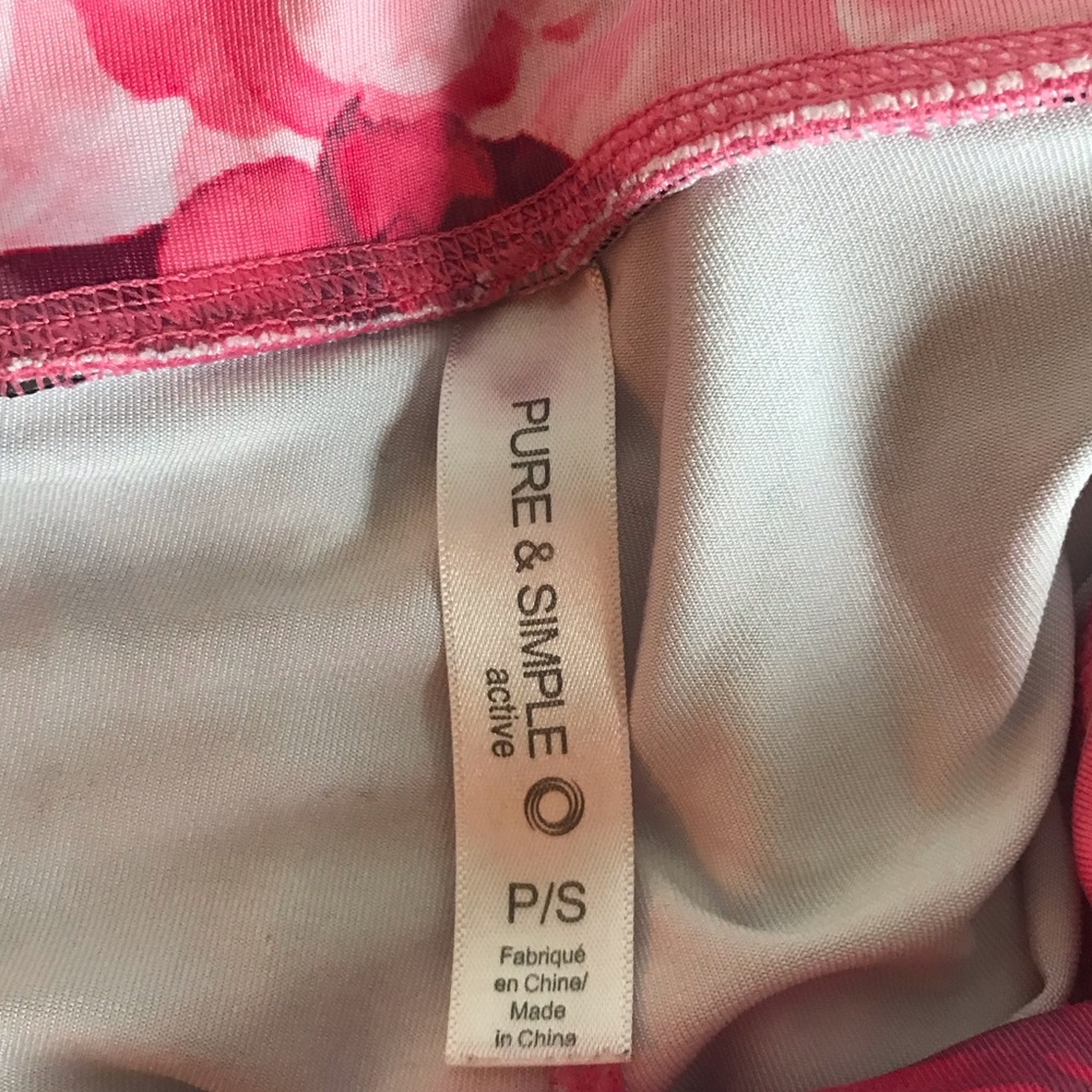 Small Pure & Simple 3/4 Rosey Leggings - Picture 4 of 5